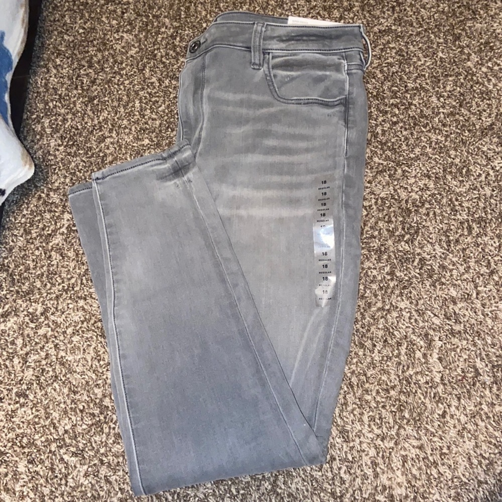 Brand new AE jeans